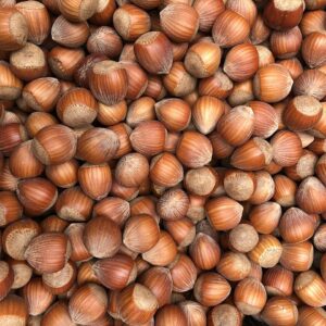 Avellanas con cáscara